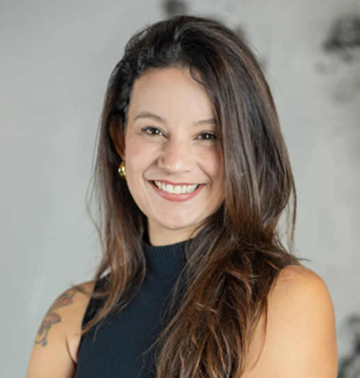 Denise Alves (RS) - Diretora de Comunicação e Marketing